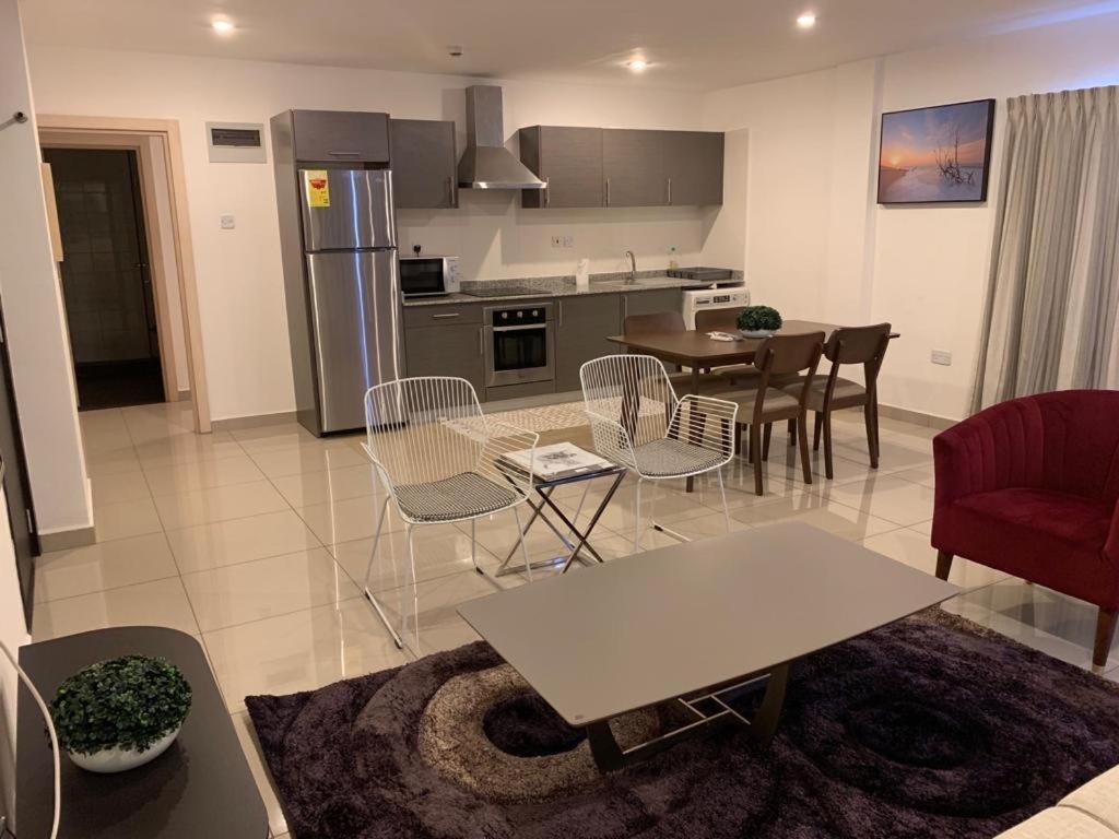The Gallery Luxury Apartments Accra Bagian luar foto